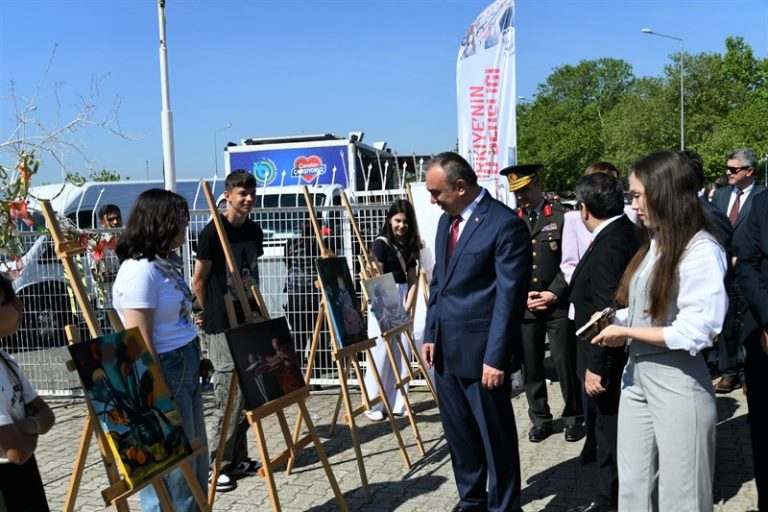 19 Mayıs Atatürk'ü Anma, Gençlik ve Spor Bayramı Kutlandı