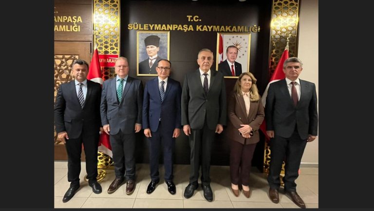 KAYMAKAMIMIZ SAYIN MAHMUT NEDİM TUNÇER, SÜLEYMANPAŞA İLÇE MİLLİ EĞİTİM MÜDÜRÜ FAHRİ KIRMIZI...