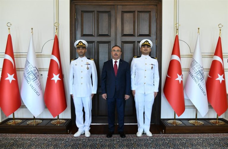 TCG Gurbet Gemisi Komutanı Dursun Vali Soytürk’ü Ziyaret Etti