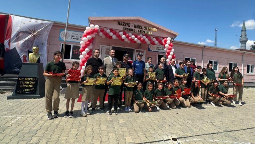 Naziye - Ünal Sungur İlkokulu ve Ortaokulu'na Anlamlı Ziyaret
