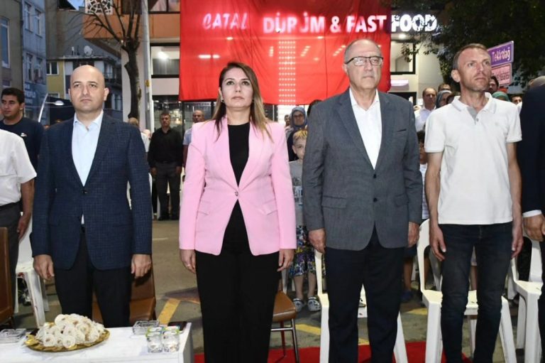 15 TEMMUZ ŞEHİTLERİNİ ANMA, DEMOKRASİ VE MİLLİ BİRLİK GÜNÜ PROGRAMI GERÇEKLEŞTİRİLDİ