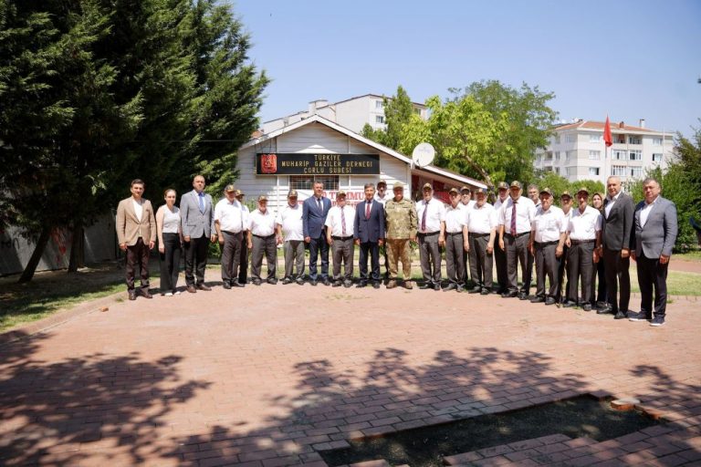 Çorlu Protokolünden Kıbrıs Barış Harekâtı`nın Yıl Dönümünde Anlamlı Ziyaret
