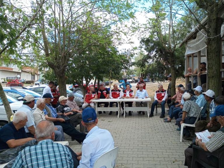 İl Müdürü Mehmet AKSOY Dolu Yağışından Etkilenen Üreticileri Ziyaret Etti