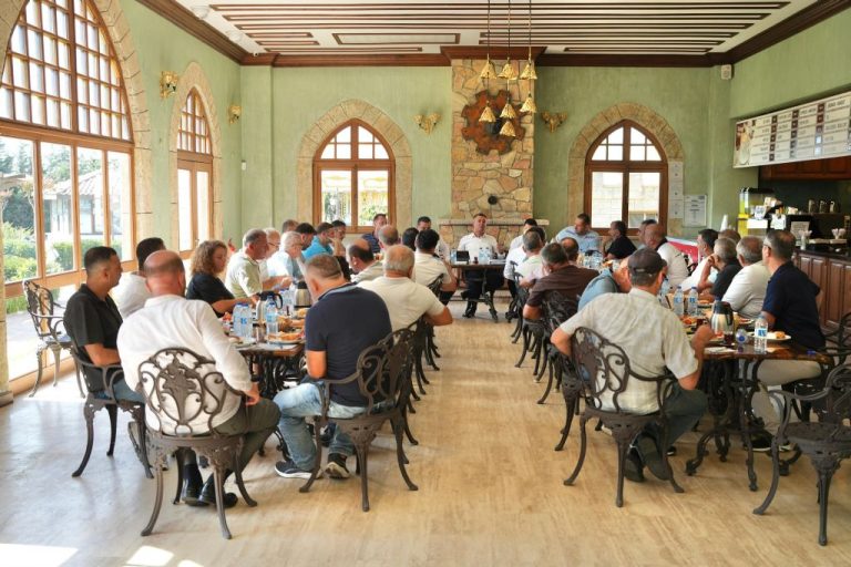 Başkan Sarıkurt, Taksici Esnafı ile Bir Araya Geldi