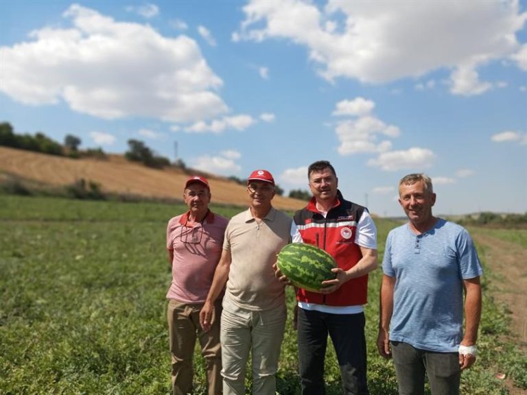 İl Müdürü Mehmet AKSOY Kılavuzlu Mahallesi'nde Üreticilerle Buluştu
