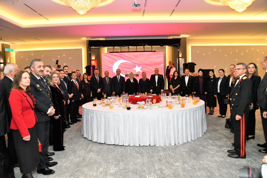 29 Ekim Cumhuriyet Bayramı Kabul Töreni Düzenlendi