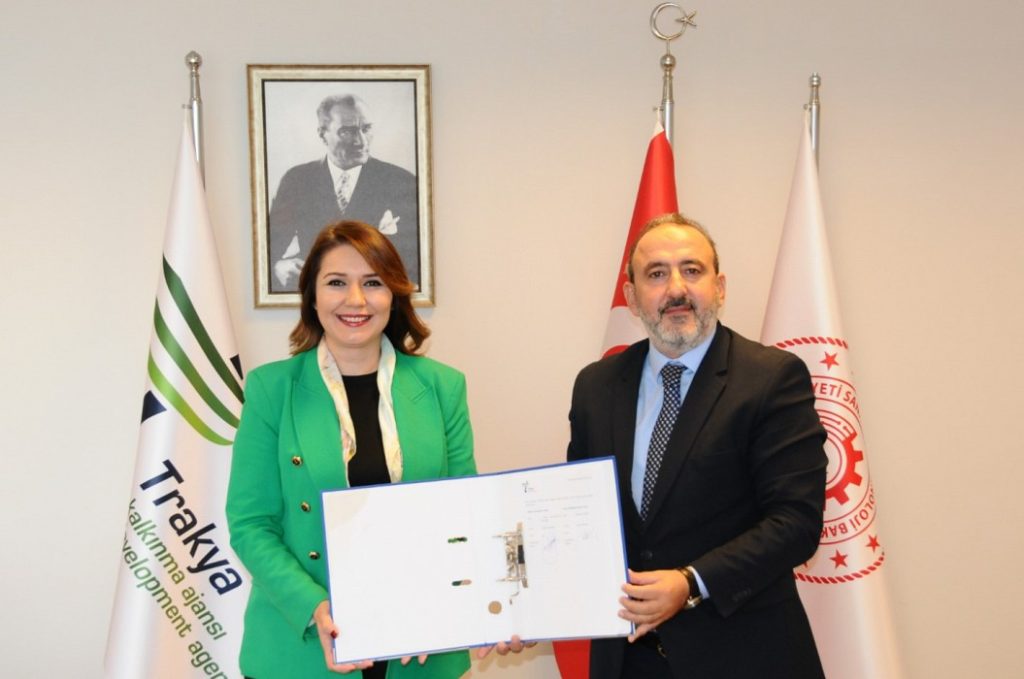 MALKARA BELEDİYESİ İLE TRAKYA KALKINMA AJANSI ARASINDA YAPAY ZEK VE DİJİTAL DÖNÜŞÜM PROTOKOLÜ İMZALANDI