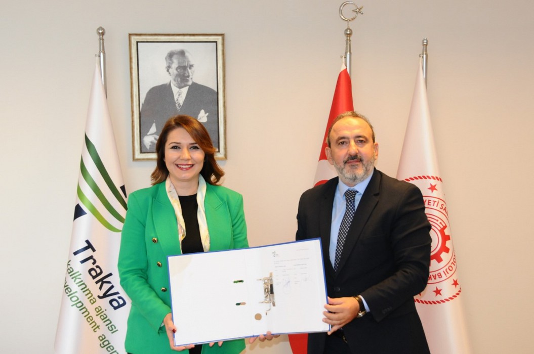 MALKARA BELEDİYESİ İLE TRAKYA KALKINMA AJANSI ARASINDA YAPAY ZEK VE DİJİTAL DÖNÜŞÜM PROTOKOLÜ İMZALANDI