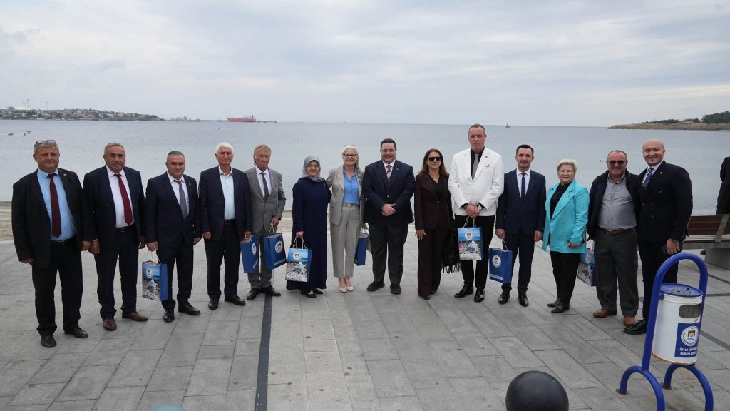 MARMARAEREĞLİSİ’NDE 19 EKİM MUHTARLAR GÜNÜ KUTLANDI