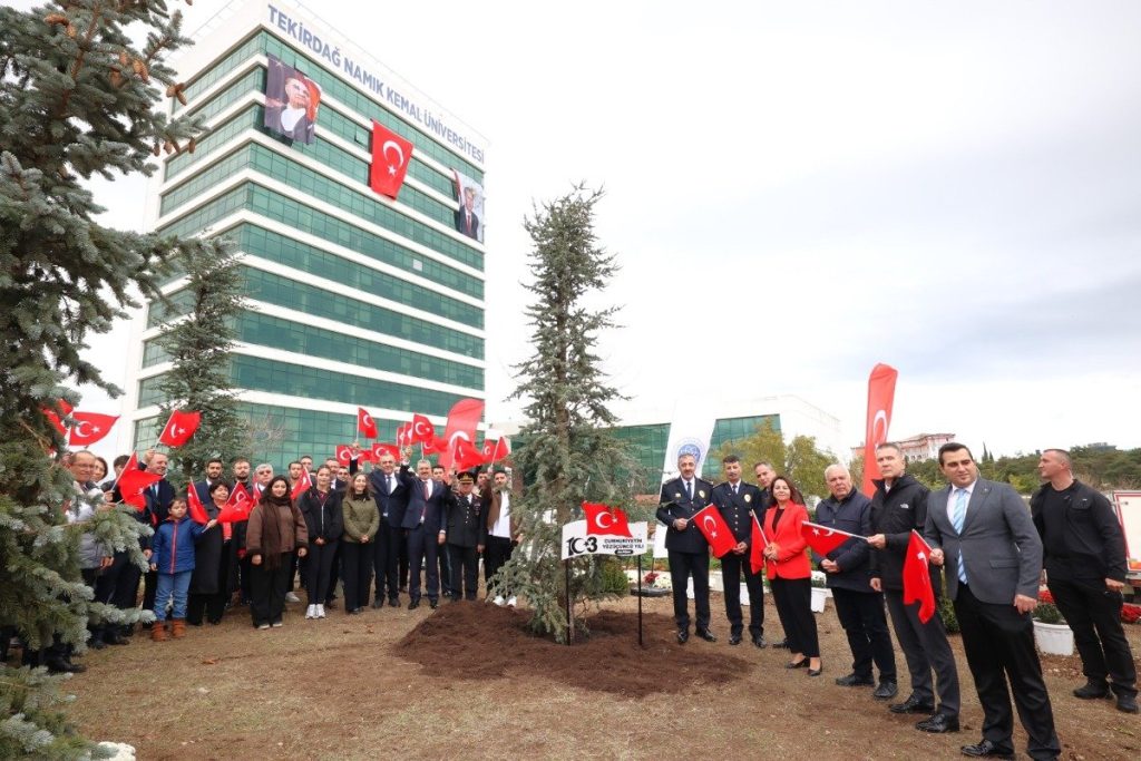 Tekirdağ NKÜ’de 29 Ekim Coşkusu: Geleneksel “Cumhuriyet Fidanı” Dikim Töreni Gerçekleştirildi